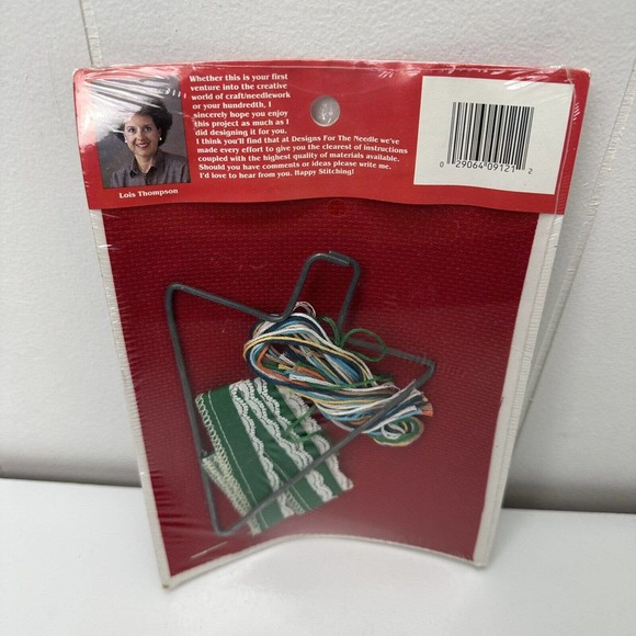 Designs for the Needle Counted Cross Stitch Kit Toy Land Trim N Wire Christmas - Picture 5 of 7